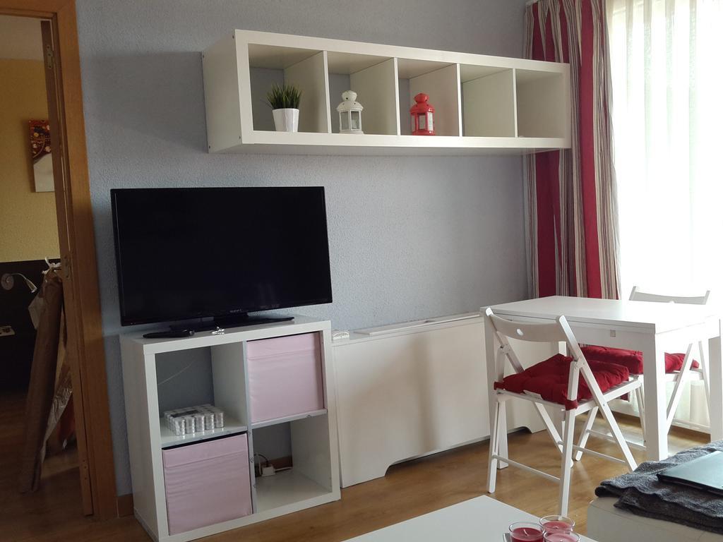 Apartamento Calle Mauricio Legendre Madrid Room photo